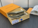 L*ouis V*uitton Top  Wallets   11*8.5*3.5CM