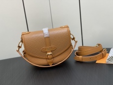 L*ouis V*uitton Top Bag  20*16*7.5CM