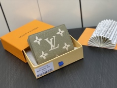 L*ouis V*uitton Top  Wallets   11*8.5*3.5CM