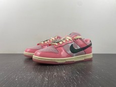 N*ike Dunk Low “Barbie”  FN8927-621