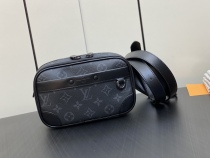L*ouis V*uitton Top Bag  11*18.5*6.5CM