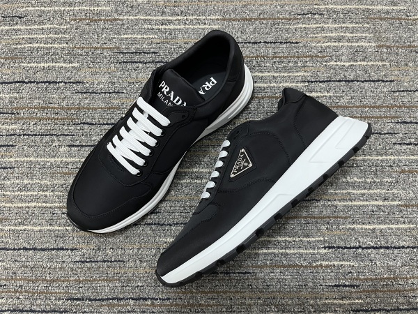Men  P*rada Top Sneaker