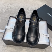 Women C*hanel Top Sneaker