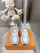 Women L*ouis V*uitton Top Sneakers