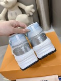 Women L*ouis V*uitton Top Sneakers