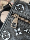 L*ouis V*uitton Top Bag  35*24*8CM