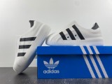 A*difom Superstar HQ8750