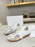 Men Women  M*aison M*argiela Top Sneakers