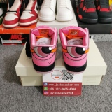 The Powerpuff Girls x N*ike SB Dunk Low “Blossom” FD2631-600