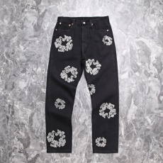 D*enim T*ears *L*evis Top Quality Clothes