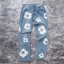 D*enim T*ears *L*evis Top Quality Clothes