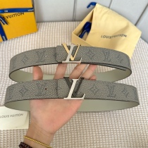 L*ouis V*uitton Belts Top Quality  40MM