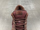 Dunk SB Low FN0619 600