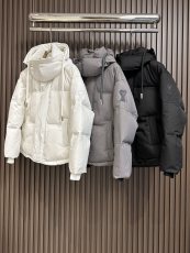 A*mi Top Quality Clothes