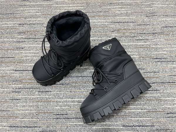Women P*rada Top Sneaker