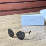 P*rada Glasses Top Quality