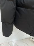 P*rada Top Quality Clothes