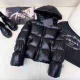 P*rada Top Quality Clothes