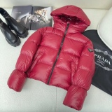 P*rada Top Quality Clothes