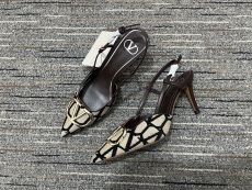 Women V*alentino Top Sandals
