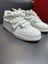 Men  𝑉*𝐴𝐿𝐸𝑁𝑇𝐼𝑁𝑂 Top Sneakers