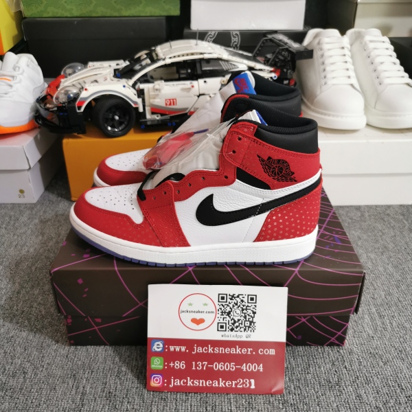 Air Jordan 1 High OG “Origin Story” 555088-602