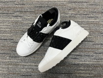 Men Women 𝑉*𝐴𝐿𝐸𝑁𝑇𝐼𝑁𝑂 Top Sneakers