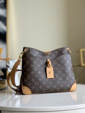 L*ouis V*uitton Top Bag  31*27*11CM
