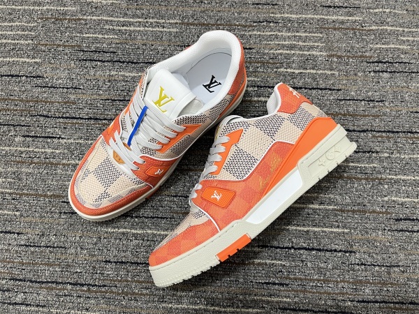 Men L*ouis V*uitton Top Sneakers