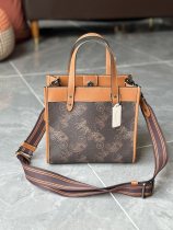 C*oach Top Bag  22*12*20CM