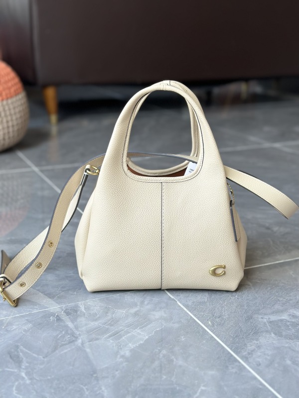 C*oach Top Bag  22*31*13CM