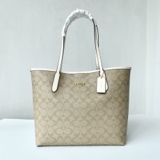 C*oach Top Bag  33*29*16CM
