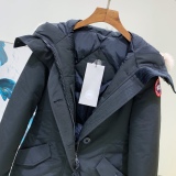 C*anada G*oose Top Quality Clothes