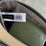 M*ARC J*ACOBS Top Bag  18*11*6CM