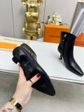 Women L*ouis V*uitton Top Sneakers