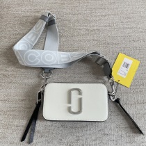 M*ARC J*ACOBS Top Bag  18*11*6CM