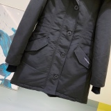 C*anada G*oose Top Quality Clothes