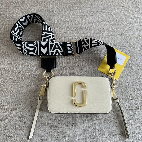 M*ARC J*ACOBS Top Bag  18*11*6CM