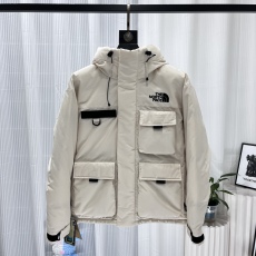 T*he N*orth F*ace Top Quality Clothes