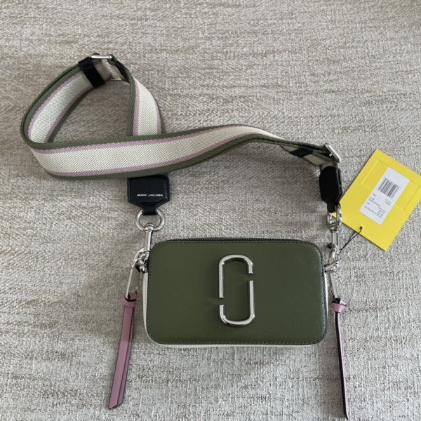 M*ARC J*ACOBS Top Bag  18*11*6CM