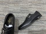 Men L*ouis V*uitton Top Sneakers