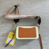 M*ARC J*ACOBS Top Bag  18*11*6CM