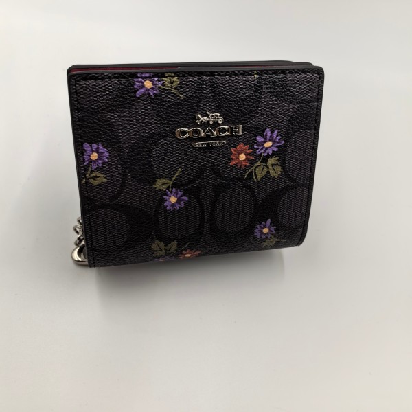 C*oach Top Wallets