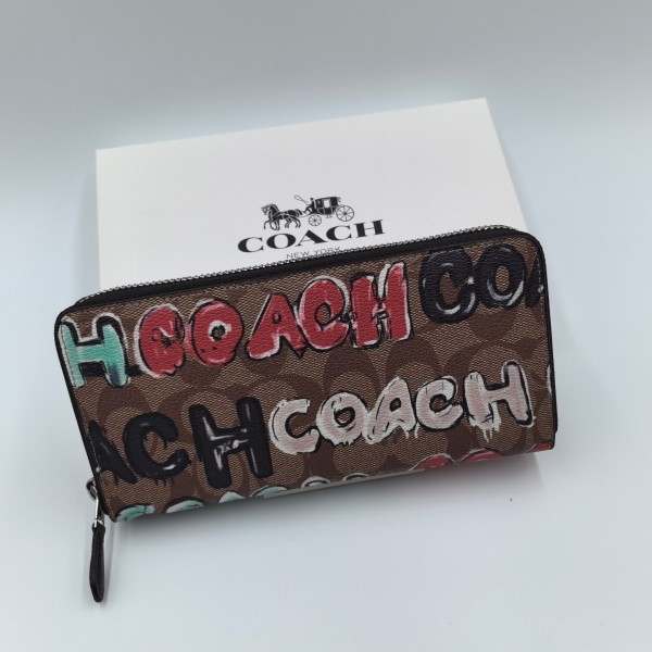 C*oach Top Wallets