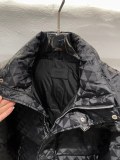P*rada Top Quality Clothes