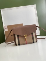 B*urberry Bag Top Quality  24*7*18CM