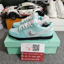 Concepts x TIFFANY CO. x N*ike SB Dunk Low BV1310-402