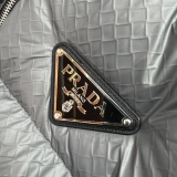 P*rada Top Quality Clothes