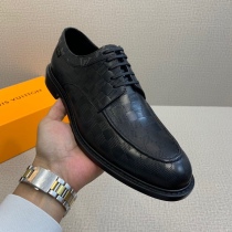 Men L*ouis V*uitton Top Sneakers