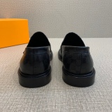Men L*ouis V*uitton Top Sneakers